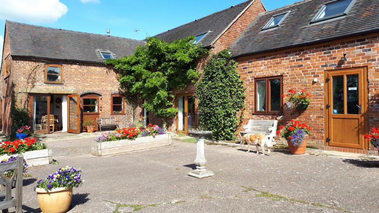 Highfields Farm B&B สโตน ภายนอก รูปภาพ
