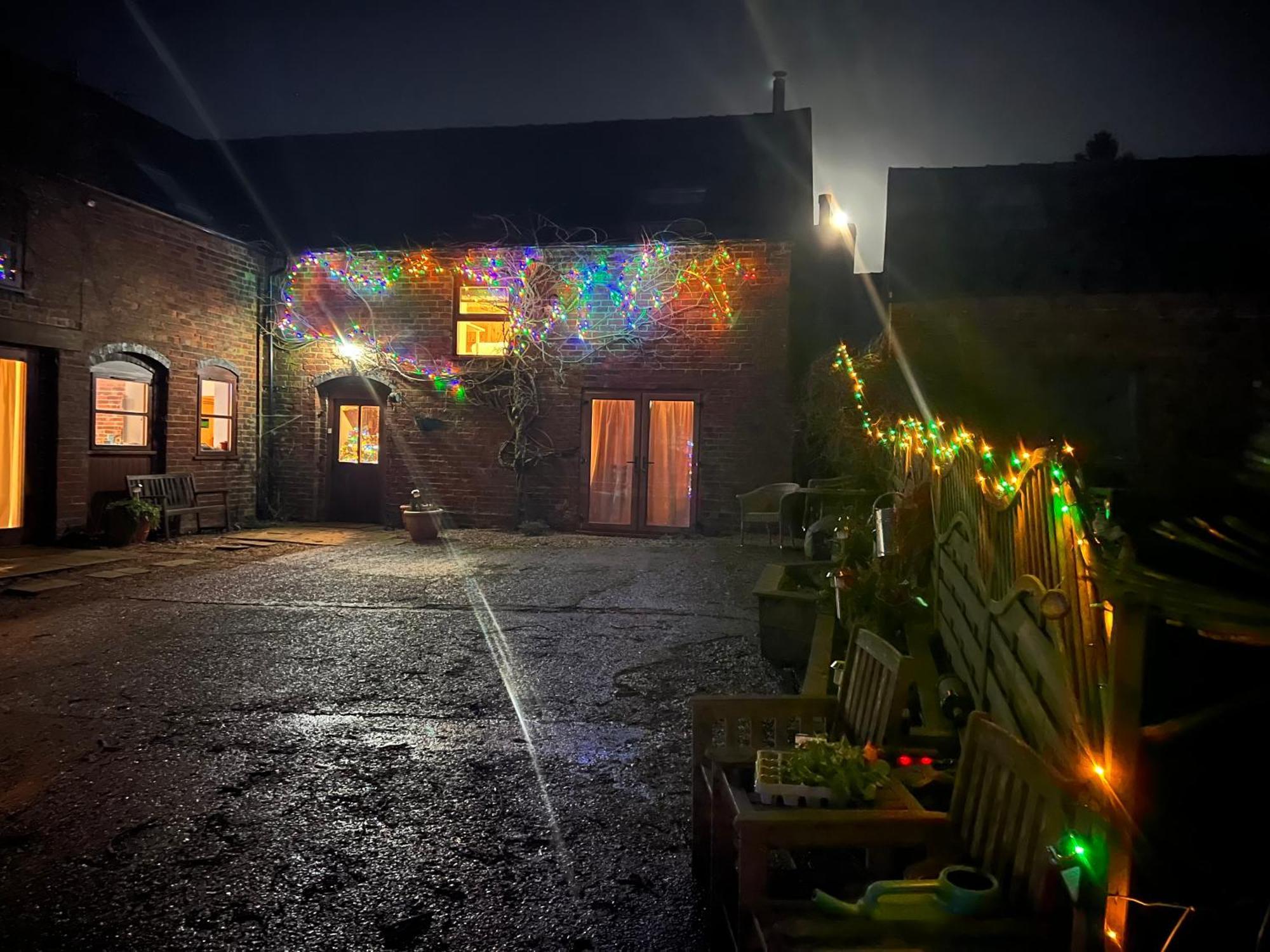 Highfields Farm B&B สโตน ภายนอก รูปภาพ